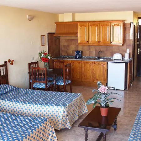 Paradero Hotel 2*